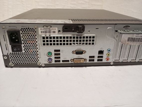 ПК Б-клас Fujitsu Esprimo E700 E85+ SFF / Intel Core i5-2400S (4 ядра по 2.5 - 3.3 GHz) / 16 GB DDR3 / 256 GB SSD / Intel HD Graphics 2000 / DVD-ROM б/в | Зображення 3