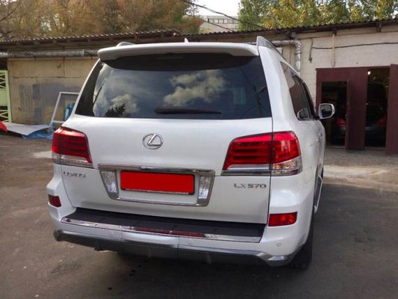 Комплект рестайлінгу авто 2008-2012 на F-Sport для Lexus LX570/450d | Зображення 1