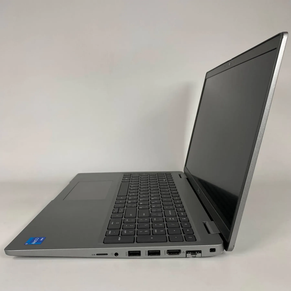 Ультрабук Б-клас Dell Latitude 5520 / 15.6" (1920x1080) IPS / Intel Core i5-1135G7 (4 (8) ядра по 2.4 - 4.2 GHz) / 16 GB DDR4 / 256 GB SSD / Intel Iris Xe Graphics / HDMI / WebCam б/в | Зображення 4