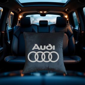 Авто Подушка c вышивкой логотипа марки ауди Audi черный автомобилисту 00454