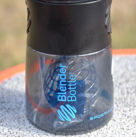 Шейкер спортивний (пляшка) BlenderBottle SportMixer Flip 20oz/590ml Black/Cyan | Зображення 5