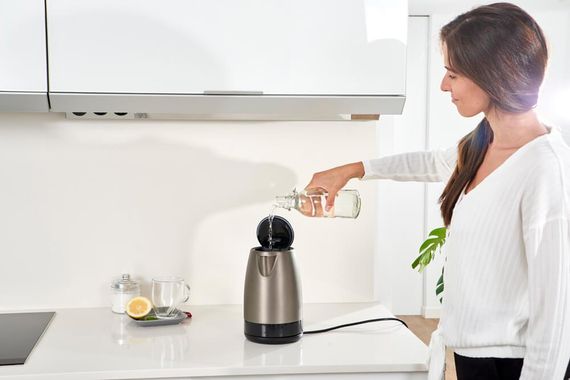Електрочайник BLACK+DECKER BXKE2201E | Зображення 8