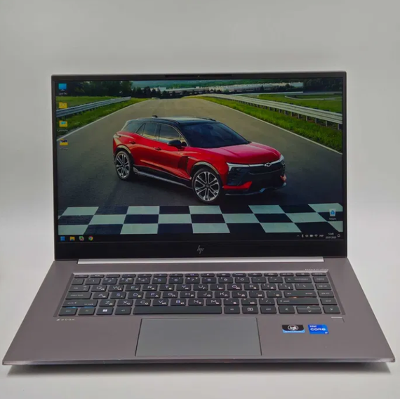 Ноутбук HP - Zbook Studio G8 15.5",IPS/i7-11800H/T1200/512GB/16GB Б/В