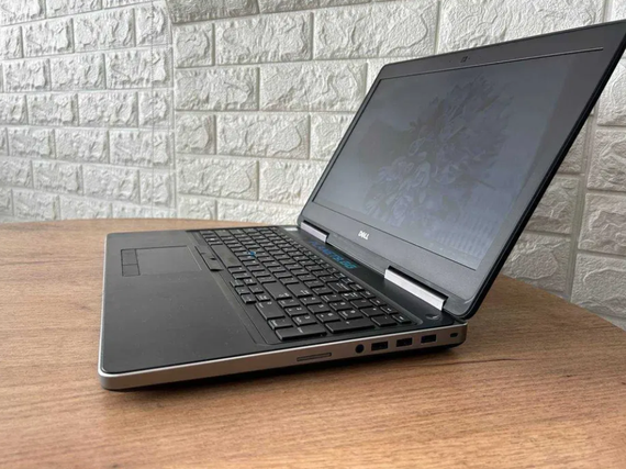 Ноутбук Dell Precision 7510 15.6" IPS i5 6300HQ 8Gb SSD 256Gb FirePro W5170M  Б/В | Зображення 5