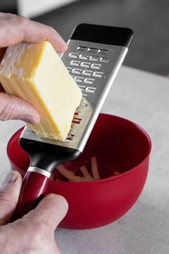 Тертка KitchenAid Coreline KAG320OHERE 29.6 см червона | Зображення 6