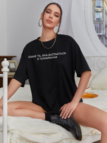 Жіноча футболка з мерчем