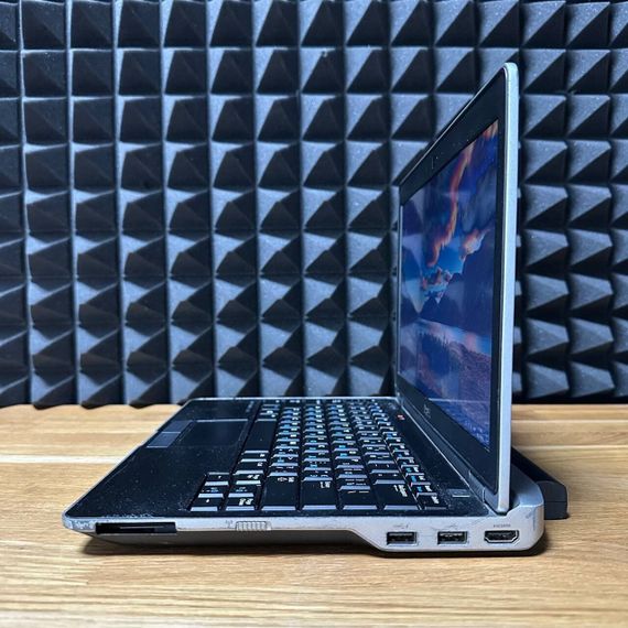 Нетбук Б-класс Dell Latitude E6230 / 12.5" (1366x768) TN / Intel Core i5-3320M (2 (4) 2.6 - 3.3 GHz) / 8 GB DDR3 / 128 GB SSD / Intel HD Graphics 4000 / WebCam б/у | Зображення 6