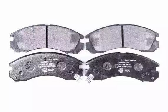 Колодки передні гальмівні Mitsubishi Challenger/L400/Lancer Evolution/Montero Sport/Outlander/Pajer | Зображення 1