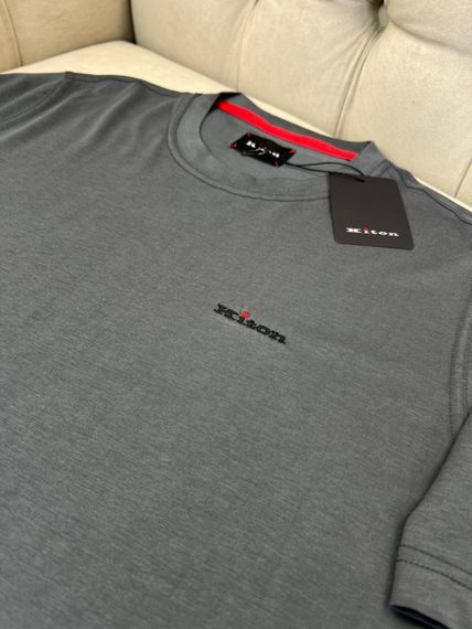 Футболка чоловіча Kiton сіра f716 | Зображення 1