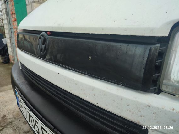 Зимова верхня накладка на решітку Глянсова на пряму морду для Volkswagen T4 Transporter | Зображення 2