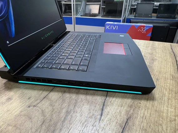 Ноутбук Dell Alienware 15 R3 15.6" FHD IPS i7 6700HQ/16gb/128SSD+1Tb/GTX 1060 | Зображення 5