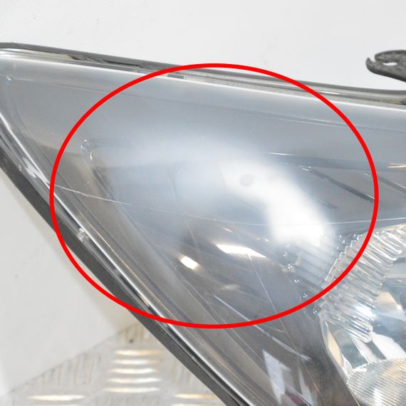 Фара права Ford Focus II 2004-2012 Фара передня права Форд Фокус 2 8M5113W029CE | Зображення 3