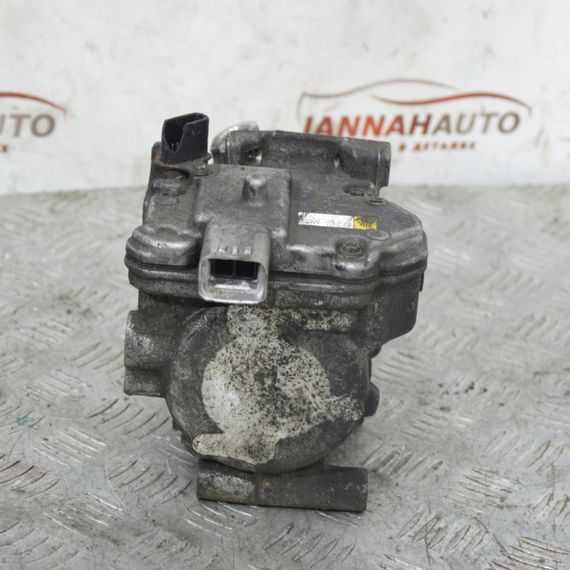 Компресор кондиціонера 1.8 16V Toyota Auris Prius III 2009-2015 Компресор кондиціонера Тойота 0422001031 | Зображення 1