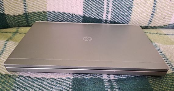 Нетбук Б-класс HP EliteBook 2170p / 11.6" (1366x768) TN / Intel Core i7-3667U (2 (4) ядра по 2.0 - 3.2 GHz) / 4 GB DDR3 / 120 GB SSD / Intel HD Graphics 4000 / WebCam / Win 11 б/у | Зображення 7