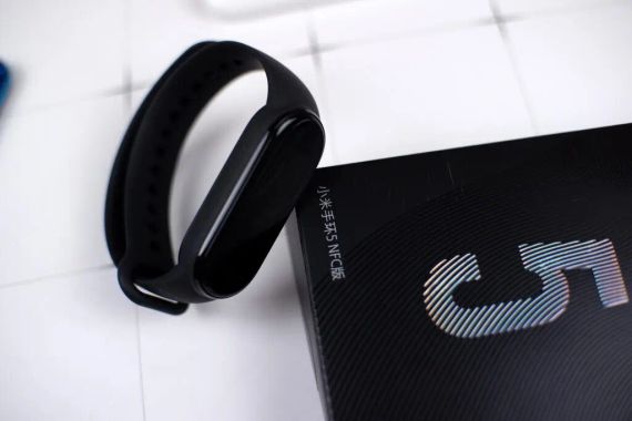 Фітнес браслет Xiaomi Mi Band M5 Смарт годинник для спорту | Зображення 2