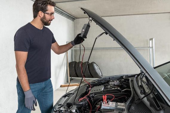 Зарядний пристрій для акумуляторів Bosch C40-Li 6/12V 5A (0189921040) | Зображення 6