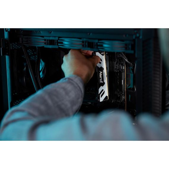 Модуль пам'яті для комп'ютера DDR5 96GB (2x48GB) 6000 MHz Renegade Silver XMP Kingston Fury (ex.HyperX) (KF560C32RSK2-96) | Зображення 6