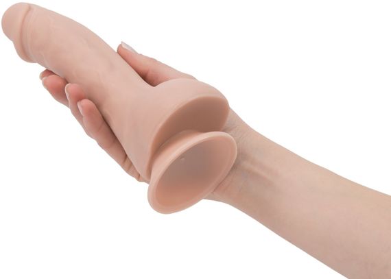 Вигнутий фалоімітатор на присосці ADDICTION — BRAD 7,5″ Dildo With Balls, Beige | Зображення 3