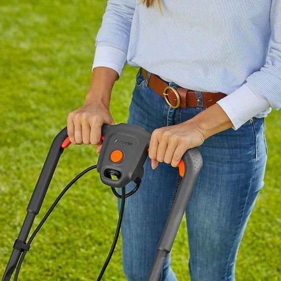Газонокосарка електрична Gardena PowerMax 32/1200 G2 14633-20 (32 см, 30 л, 1200 Вт, 9.7 кг) | Зображення 5