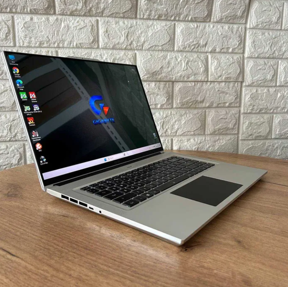 Ноутбук Gigabyte Aero 16 XE4 16,0" 4K OLED i7 12700H 16Gb SSD 1Tb RTX 3070Ti Б/В | Зображення 3