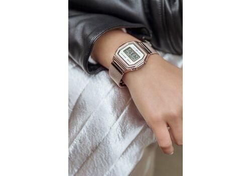 Женские электронные наручные часы Casio оригинал Япония Collection A1000MCG-9EF со стальным браслетом | Зображення 1