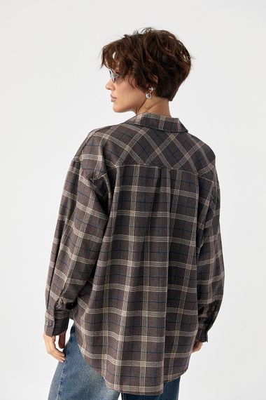 Бавовняна сорочка в клітинку з напівкруглим низом - коричневий цвет, L (є розміри) | Зображення 1