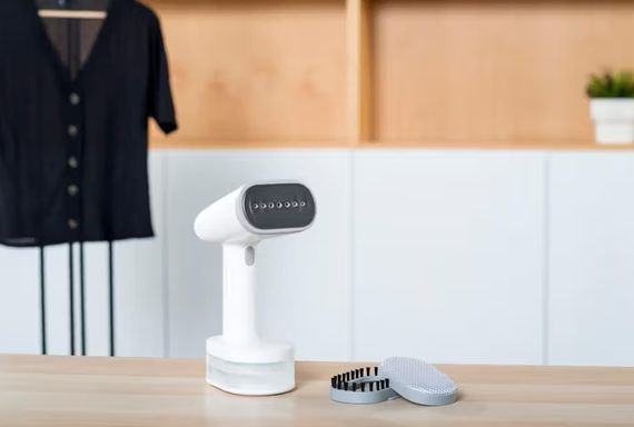 Відпарювальник для одягу Black&Decker BXGS1600E | Зображення 5