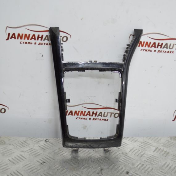 Рамка корпуса куліси Opel Astra H 2004-2010 накладка важеля перемикання передач МКПП Опель Астра 13116961