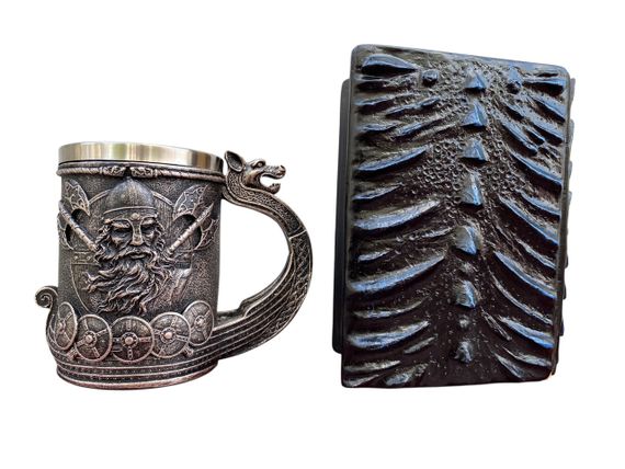 Подарунковий набір Кухоль 3D Корабель Вікінгів і Блокнот 3D «Книга Теней і Глубін» | Зображення 1