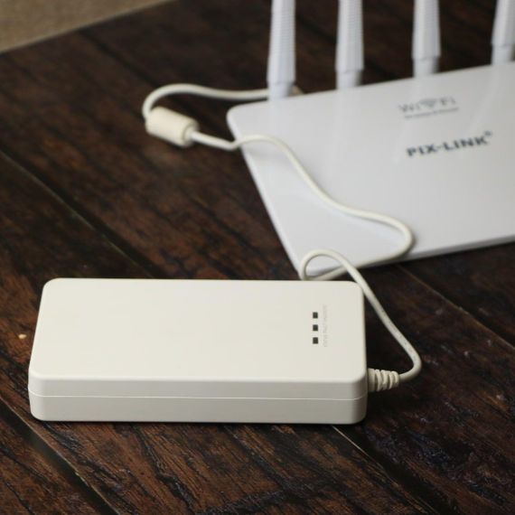 Адаптер резервного живлення для роутера 12В + 4 акумулятори АА, BBU15-DT / Міні упс / Повербанк для роутера | Зображення 5