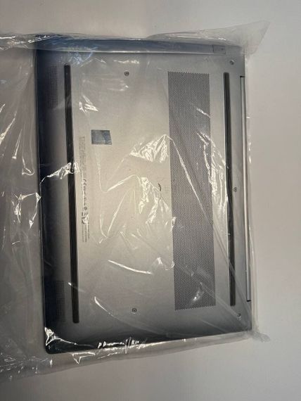 Ультрабук HP EliteBook 660 G11 / 16" (1920x1200) IPS / Intel Core Ultra 5 135U (12 (14) ядер по 1,6 - 4,4 ГГц) / 16 ГБ DDR5 / 256 ГБ SSD / Intel Graphics / WebCam | Зображення 2