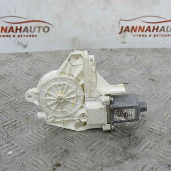 Моторчик склопідйомника Volkswagen Touran Golf V передніх лівих дверей Фольксваген Туран Гольф 5 1K0959701M