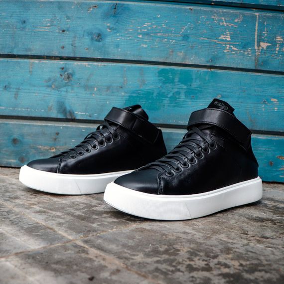 Молодежные зимние ботинки кеды 40 размер 44