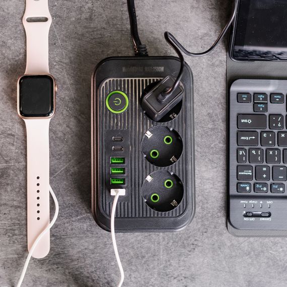 Мережевий фільтр кабель 3.8 м подовжувач F16 на 3 розетки з USB портами та кнопкою відключення Чорний HP-5-20 | Зображення 1