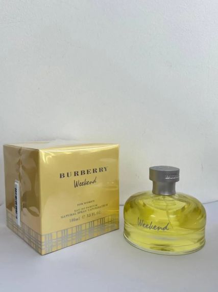 Жіноча парфумована вода Burberry Weekend for Women 100 мл з магнітною стрічкою | Зображення 1