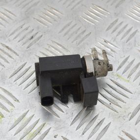 Клапан управління турбіною 1.9 TDI Audi A4 B5 B6 A6 C5 1996-2008 Клапан тиску наддуву Ауді а4 б5 а6 ц5 8E0906627A