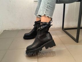 Жіночі черевики челсі