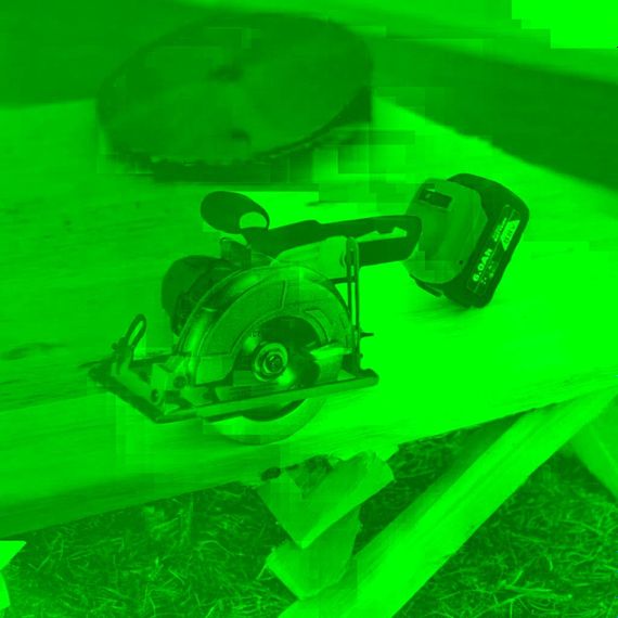 Циркулярна пилка 7 дюймів з валізою та 2 акумуляторами XPRO (46896-_2302) | Зображення 4