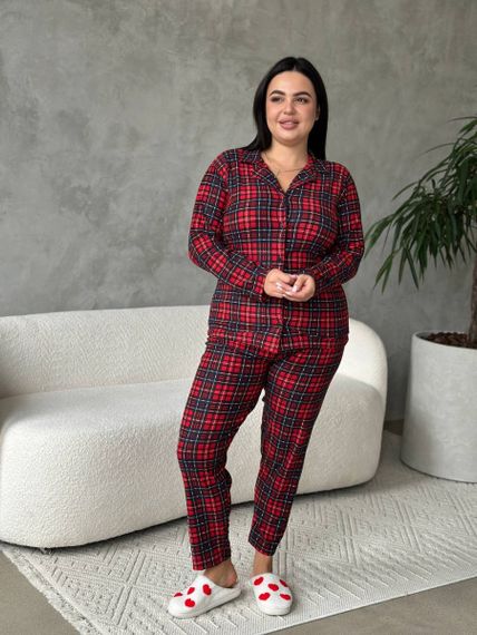 Максимально комфортна та приємна піжама-домашній костюм  в розмірі PLUS SIZE | Зображення 3