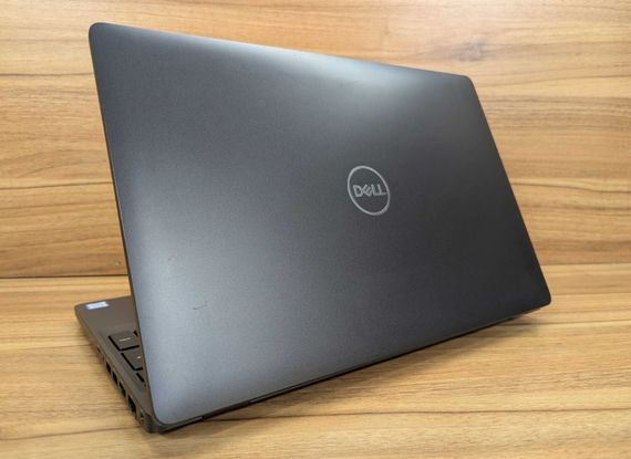 Ультрабук Dell Latitude 5500 / 15.6" (1920x1080) IPS / Intel Core i7-8665U (4 (8) ядра по 1.9 - 4.8 GHz) / 16 GB DDR4 / 512 GB SSD / Intel UHD Graphics / WebCam / HDMI / Windows 10 б/у + Подарок Беспроводная мышь / USB | Зображення 6