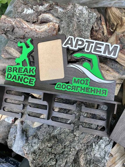 Медальница с фоторамкой и полкой для кубков Деревянный держатель для медалей Органайзер для наград, грамот | Зображення 8