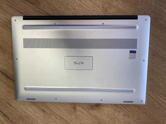 Ноутбук Dell XPS 9570 15.6"FHD IPS i7 8750H 16Gb/SSD256 | Зображення 10