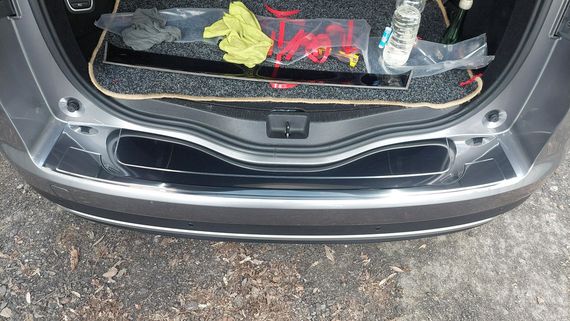 Накладка на задний бампер Carmos (Grand, нерж.) для Renault Scenic/Grand 2016-2024 гг | Зображення 2