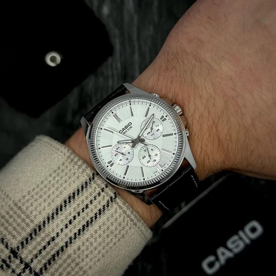 Чоловічий годинник Casio MTP-1375L-7A | Зображення 1