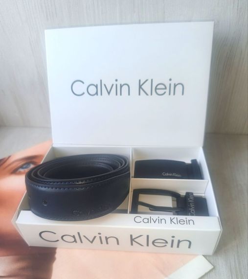 Чоловічий шкіряний подарунковий набір Calvin Klein двосторонній ремінь black/blue з двома пряжками | Зображення 2