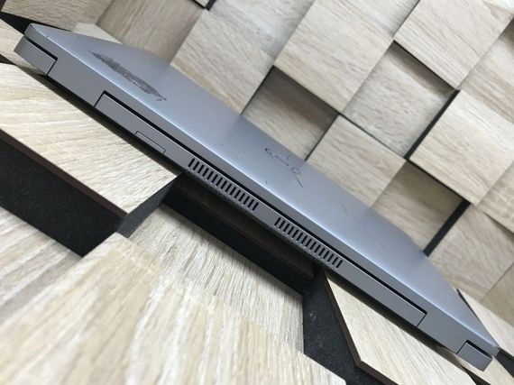 Ультрабук Б-класс Dell Latitude 5420 / 14" (1920x1080) IPS / Intel Core i7-1185G7 (4 (8) ядра по 3.0 - 4.8 GHz) / 16 GB DDR4 / 256 GB SSD / Intel Iris Xe Graphics / WebCam / Windows 10 б/у | Зображення 7