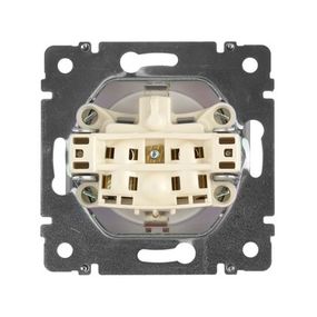 Valena Classic Legrand розетка силовая 2К+3 Schuko 16А 250В винт.клеммы алюминий (770120)
