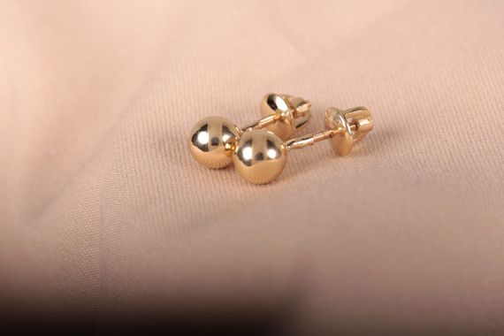 Сережки пуссеты шарики  из желтого золота | Зображення 3