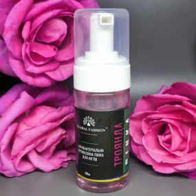 Пенка увлажняющая Global Fashion Роза 100мл