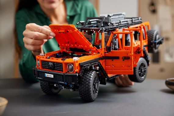 Конструктор LEGO Technic Mercedes-Benz G 500 PROFESSIONAL Line 42177 | Зображення 6